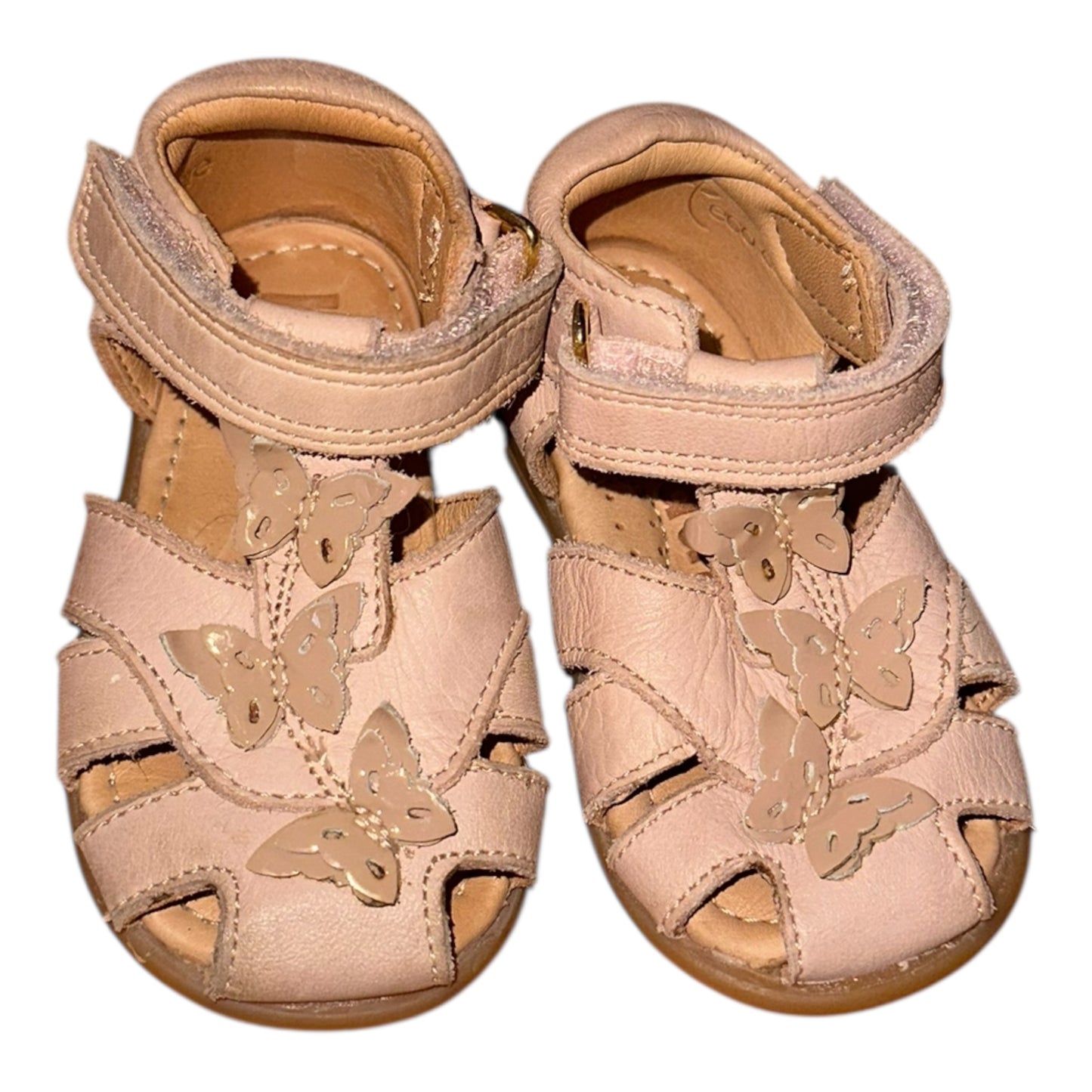 Sandalar