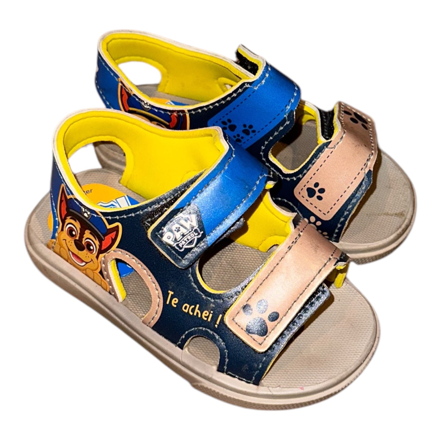 Sandalar
